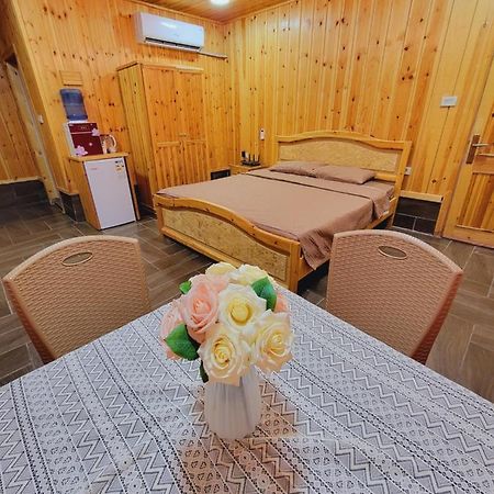 Atoom Lodge Jarash Esterno foto