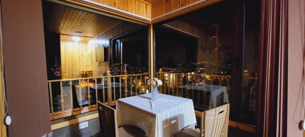 Atoom Lodge Jarash Esterno foto
