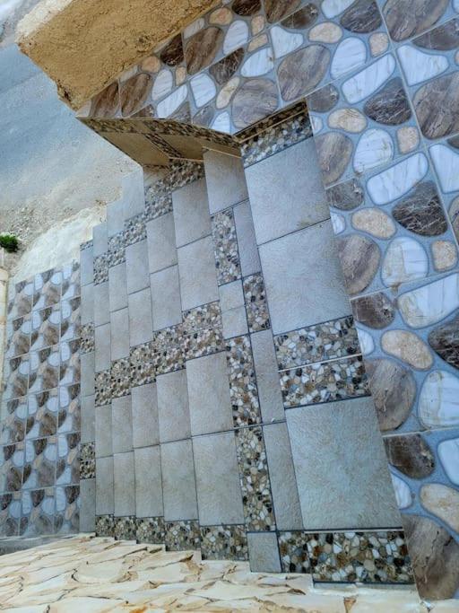 Atoom Lodge Jarash Esterno foto